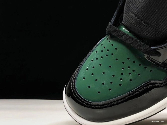 Team High AV3905-038 Black SoleFly Jordan OG 1 Retro Orange-Fir x Air 1029